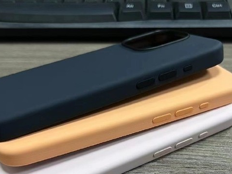 龙凤苹果14维修站分享iPhone14手机壳能直接给iPhone15用吗?